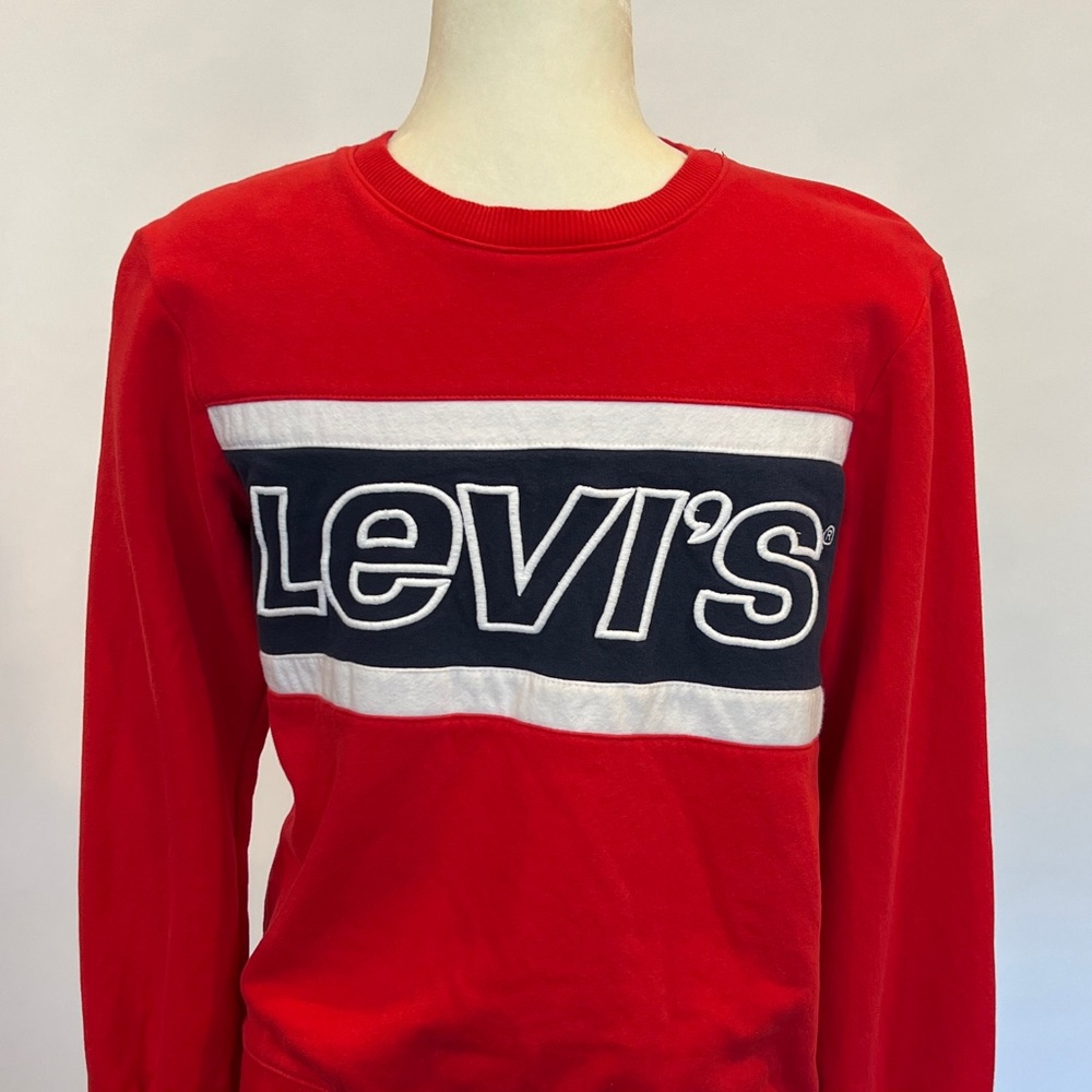 YB001 Youth 13-14 Yrs Levi's Red Crew Neck Sweatshirt